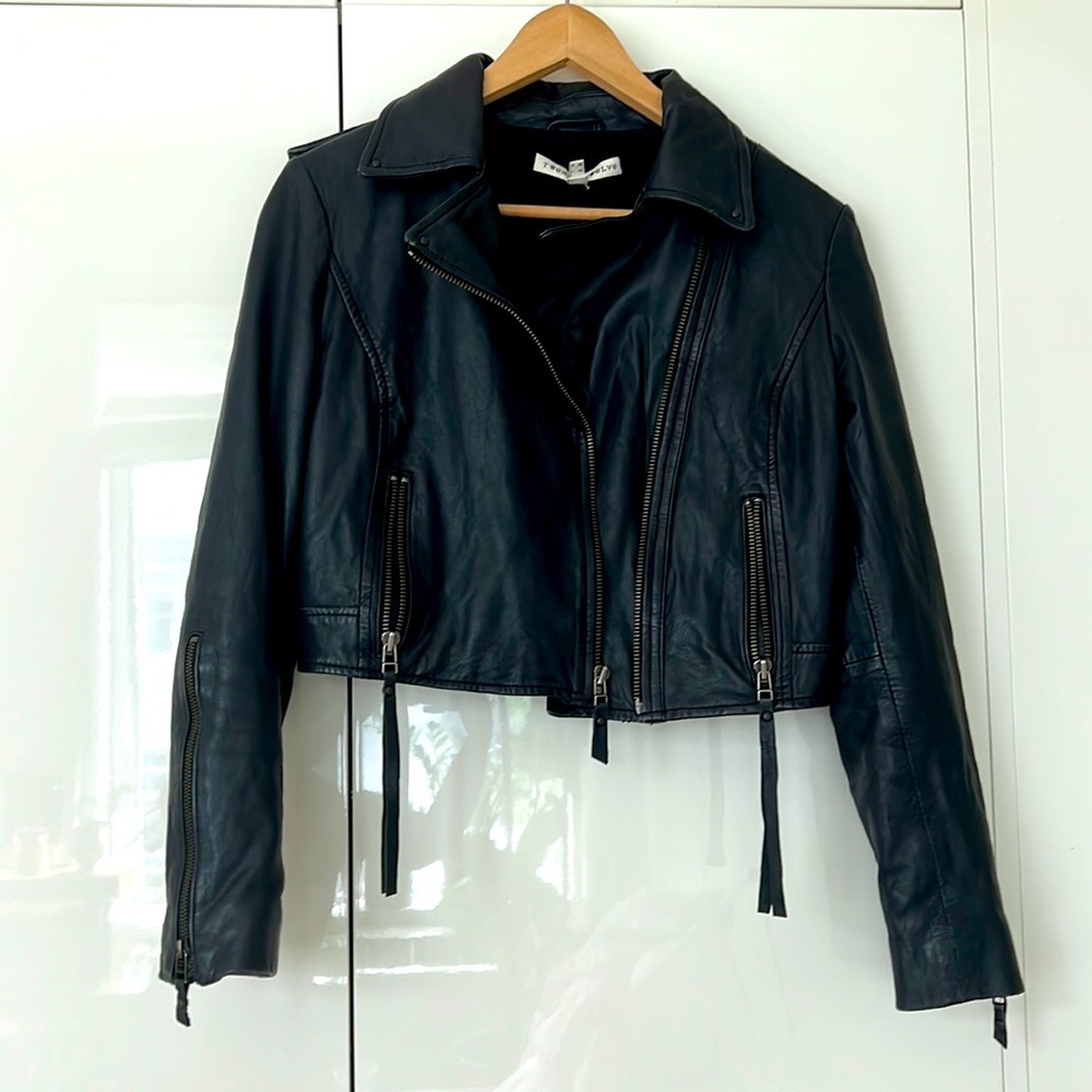 Black leather cropped biker motto jacket sz 6